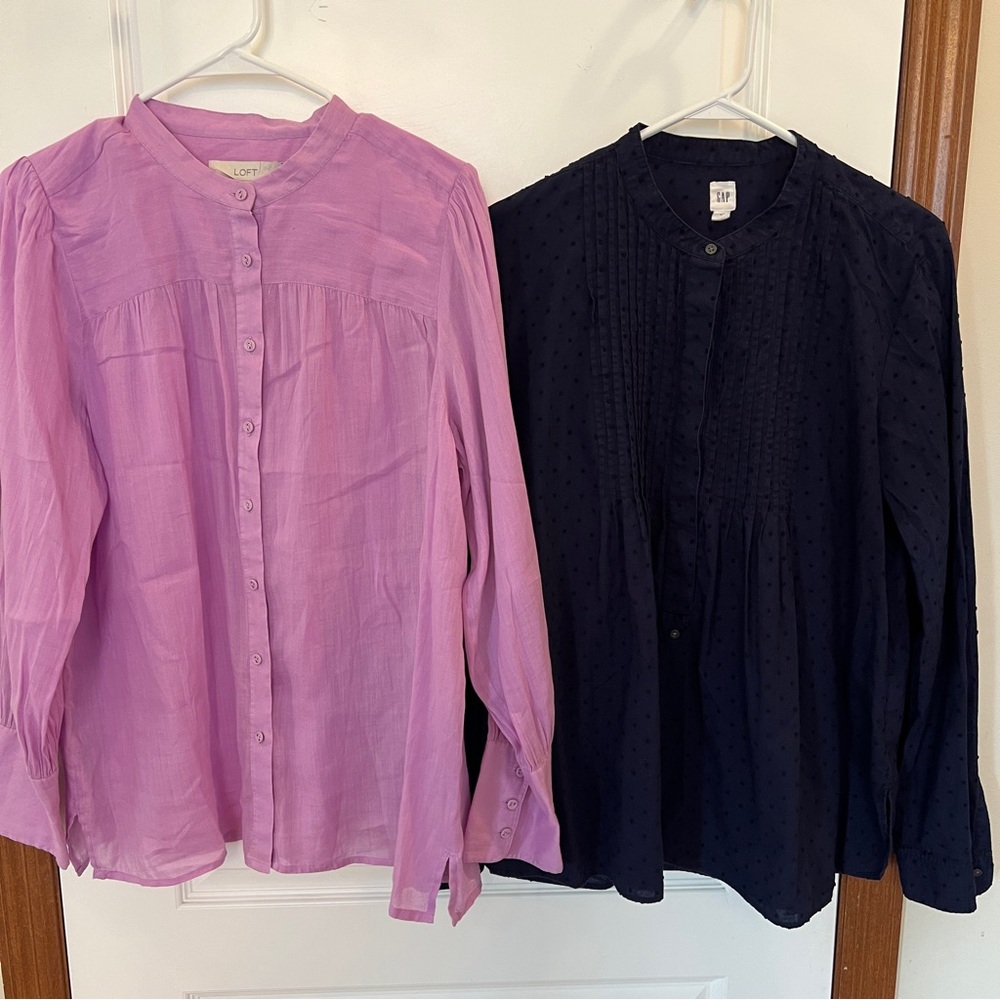 SET! Ladies Large Set of 2 Like NEW Blouses: Loft Lavender + GAP Navy Dot